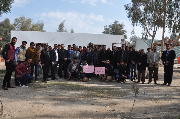 كلية الفنون الجميلة تحتج هذا اليوم