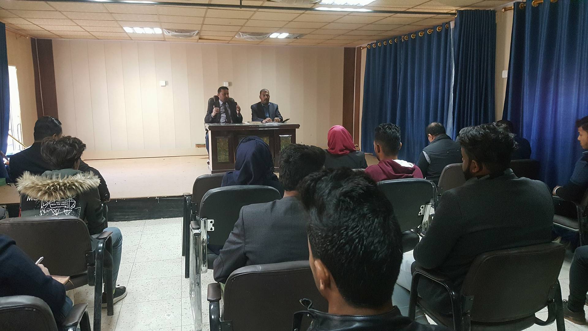 ندوة علمية بعنوان (النزاهة الاخلاقية واثرها في تقويم السلوك الجامعي)