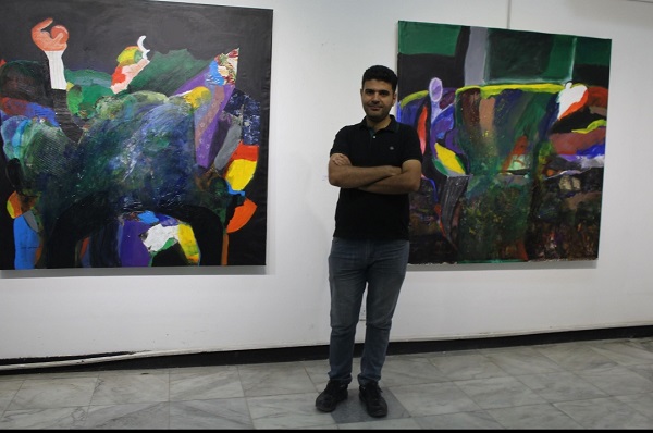 تدريسي في كلية الفنون الجميلة جامعة القادسية يشارك في معرض مشترك في وزارة الثقافة في بغداد