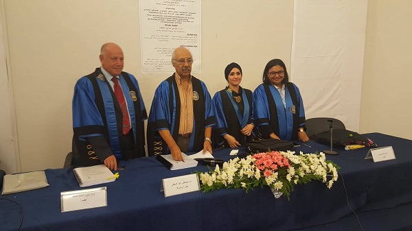 باحثة تحصل على الماجستير بدراسة تحليلية عن الفنان التشكيلي الاستاذ الدكتور (كاظم نوير كاظم الزبيدي) عميد كلية الفنون الجميلة في جامعة القادسية برسالتها الموسومة (الفنان كاظم نوير انموذجا للدراسة التحليلية ).